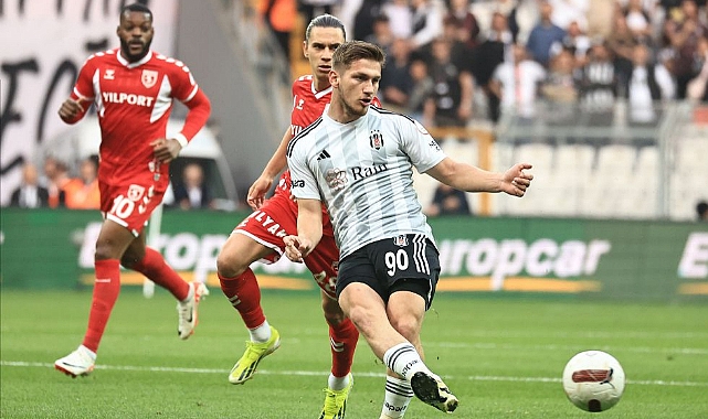 RAKİPLERİ YİNE FIRTINA’YA ÇALIŞTI
