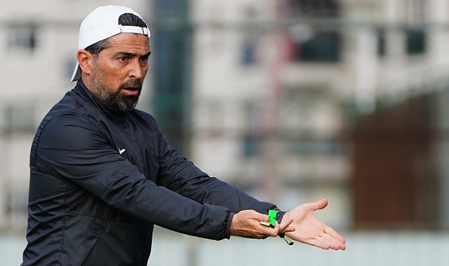 ÇAYKUR RİZESPOR YENİDEN İLHAN PULAT'A EMANET!