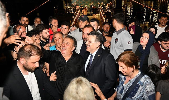 GANİTA AKŞAMLARINDA İSMAİL TÜRÜT RÜZGARI