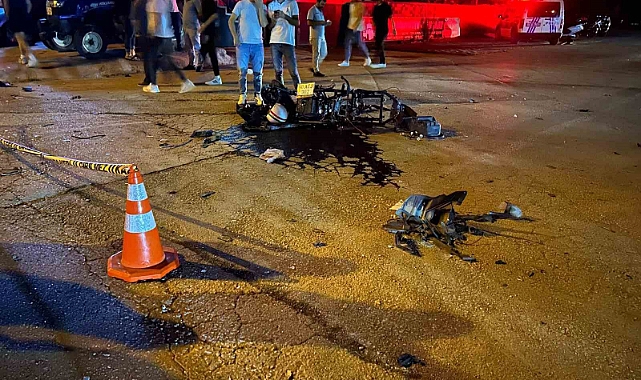 TOKAT'TA FECİ KAZA: OTOMOBİL MOTOSİKLETE ÇARPTI, İKİ SÜRÜCÜ AĞIR YARALI
