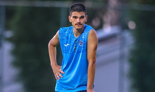 SALİH FORMA BEKLİYOR