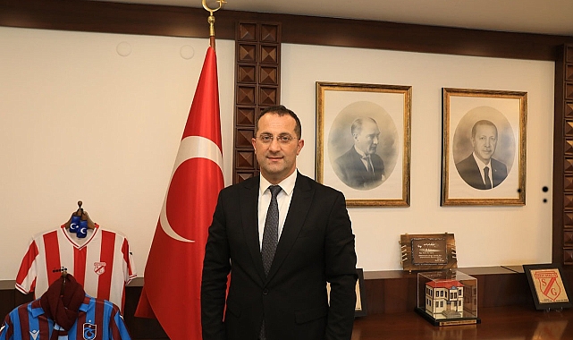 BAŞKAN EKİM BERAT KANDİLİNİ KUTLADI