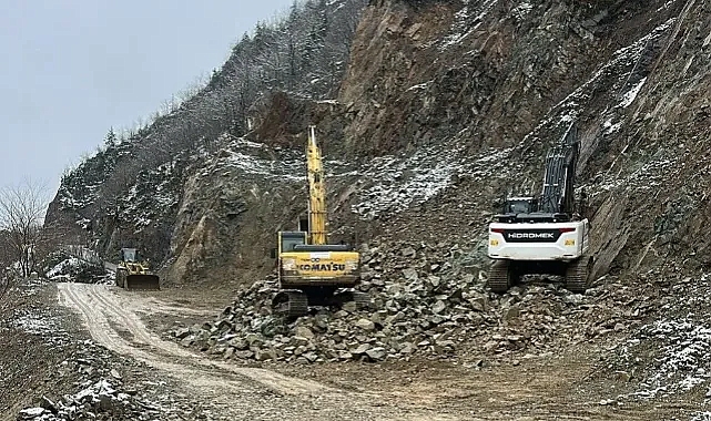 ARAKLI'DA NELER OLUYOR? DURMUŞ'TEN BELEDİYE YETKİLİLERİNE SORU ÜSTÜNE SORU...
