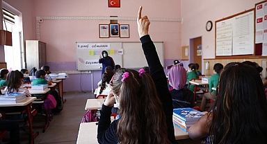 OKULLAR ERKEN Mİ KAPANACAK?