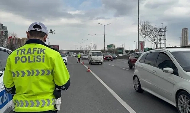 SÜRÜCÜ AFFI MI GELİYOR?