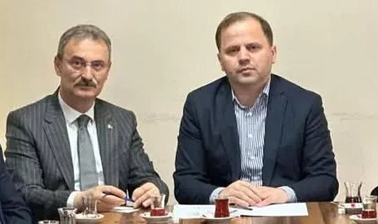 AK PARTİLİ ÇABUK'TAN BAŞKAN KURUKIZ'A: HANİ ŞEREF VE NAMUS SÖZÜ VERMİŞTİN?