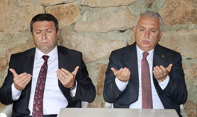 15 TEMMUZ ŞEHİTLERİ DUALARLA ANILDI