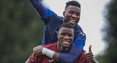 AYRILMAZ İKİLİ ONANA VE ONUACHU