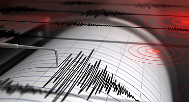 TRABZON'DA KORKUTAN DEPREM!