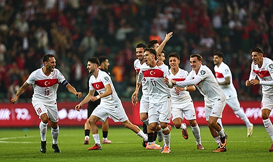 A MİLLİLERİMİZ FARKLI KAZANDI: 4-1