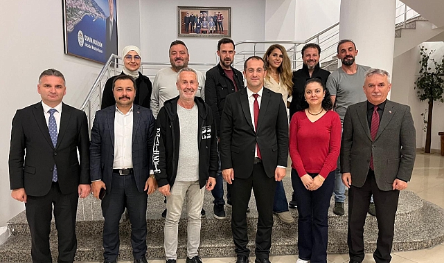 AKÇAABAT BELEDİYESİ’NDEN TİYATROYA VE GENÇ SANATÇILARA TAM DESTEK