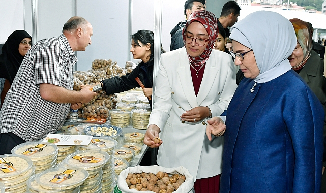EMİNE ERDOĞAN RİZE GASTRONOMİ GÜNLERİNE KATILDI