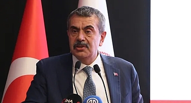 FLAŞ GELİŞME... ZORUNLU EĞİTİMİN SÜRESİ KISALIYOR MU?