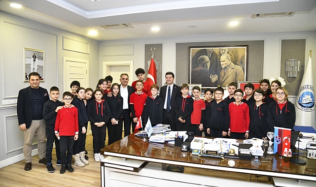 BAŞKAN KAYA'DAN ÖĞRENCİLERE TAVSİYELER