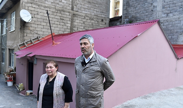 ORTAHİSAR BELEDİYESİ, İHTİYAÇ SAHİBİ VATANDAŞIN EVİNİ YENİLEDİ