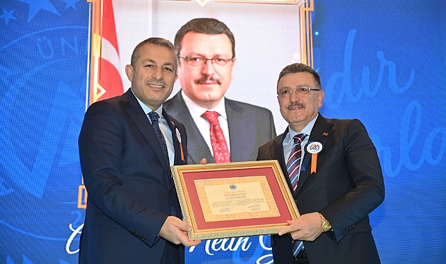BAŞKAN GENÇ: DAHA GÜÇLÜ BİR TÜRKİYE İÇİN EĞİTİME DESTEK VERMELİYİZ