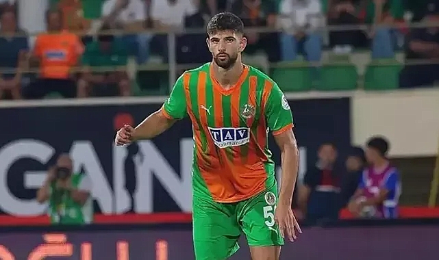 TRABZONSPOR'DA ÜMİT AKDAĞ ISRARI