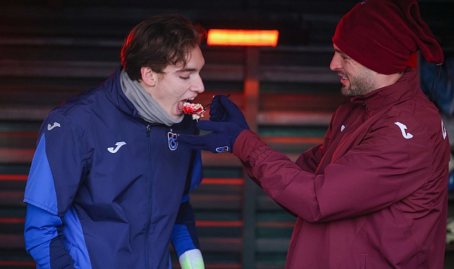 TRABZONSPOR DERBİ MESAİSİNE DEVAM ETTİ... DOĞUM GÜNÜ SÜRPRİZİ