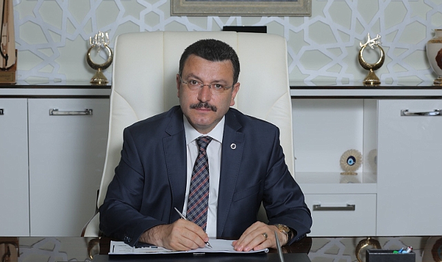 AVNİ ÖZASLAN YAZDI... ANKARA, AHMET METİN GENÇ NE İSTERSE VERMELİ