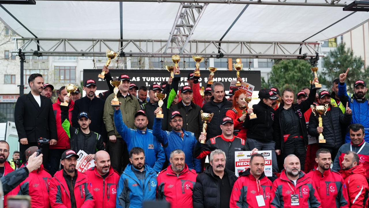 AKÇAABAT’TA OFF-ROAD HEYECANI ÖDÜL TÖRENİYLE TAÇLANDI