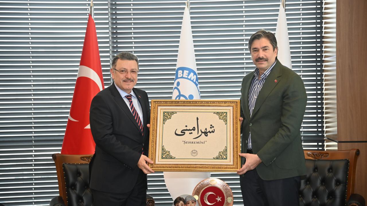 BAŞKAN GENÇ'TEN USLU'YA ZİYARET