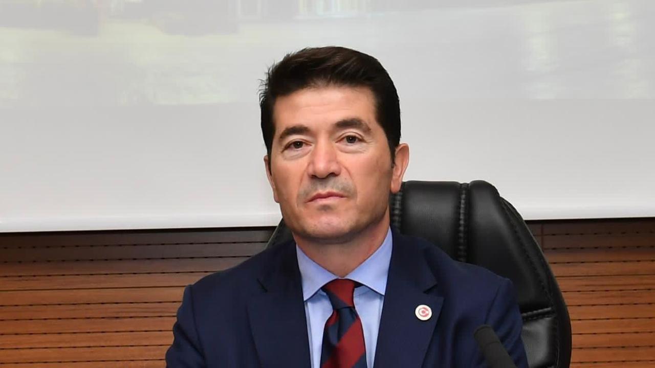 AHMET KAYA HANGİ TARAFTA?