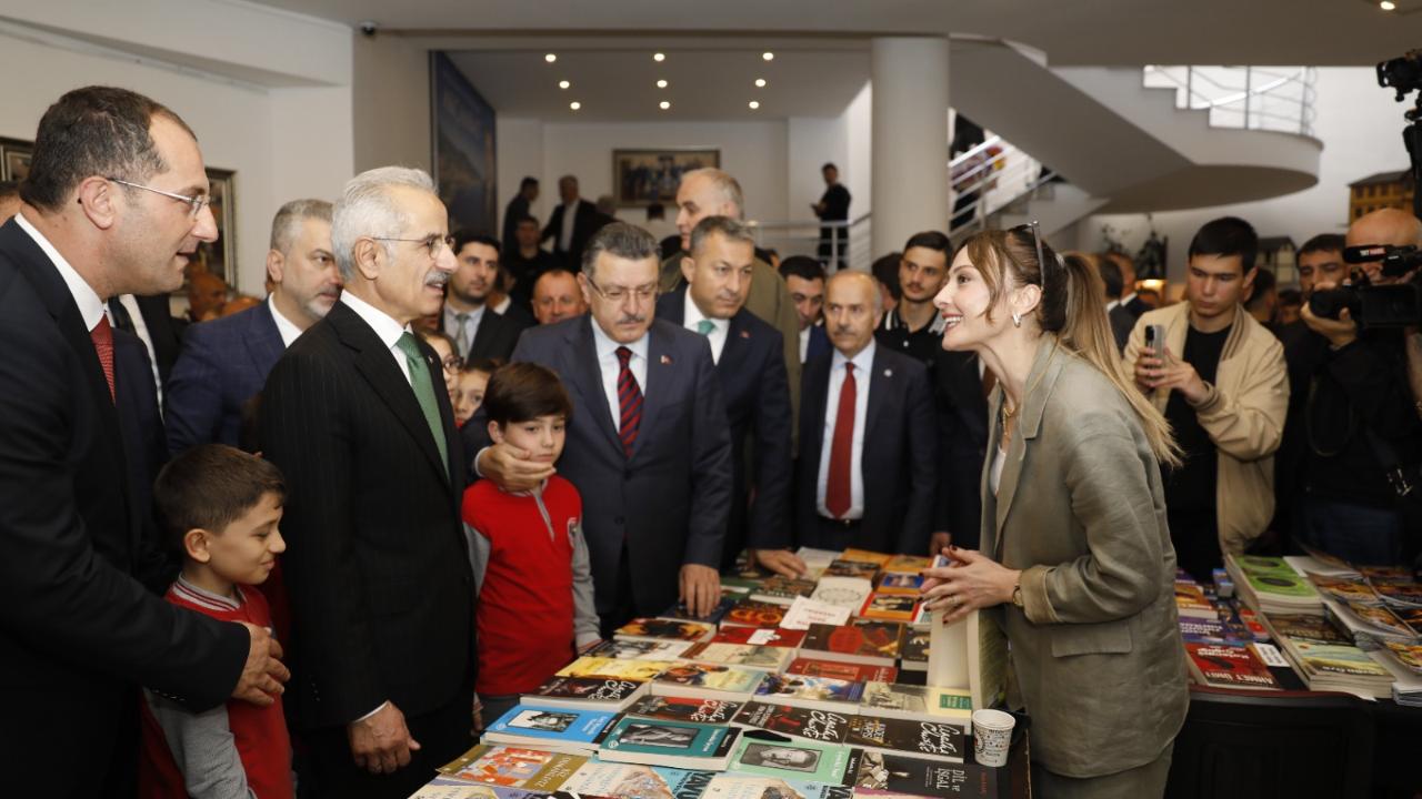 AKÇAABAT KİTAP VE SÖYLEŞİ GÜNLERİ BAŞLADI