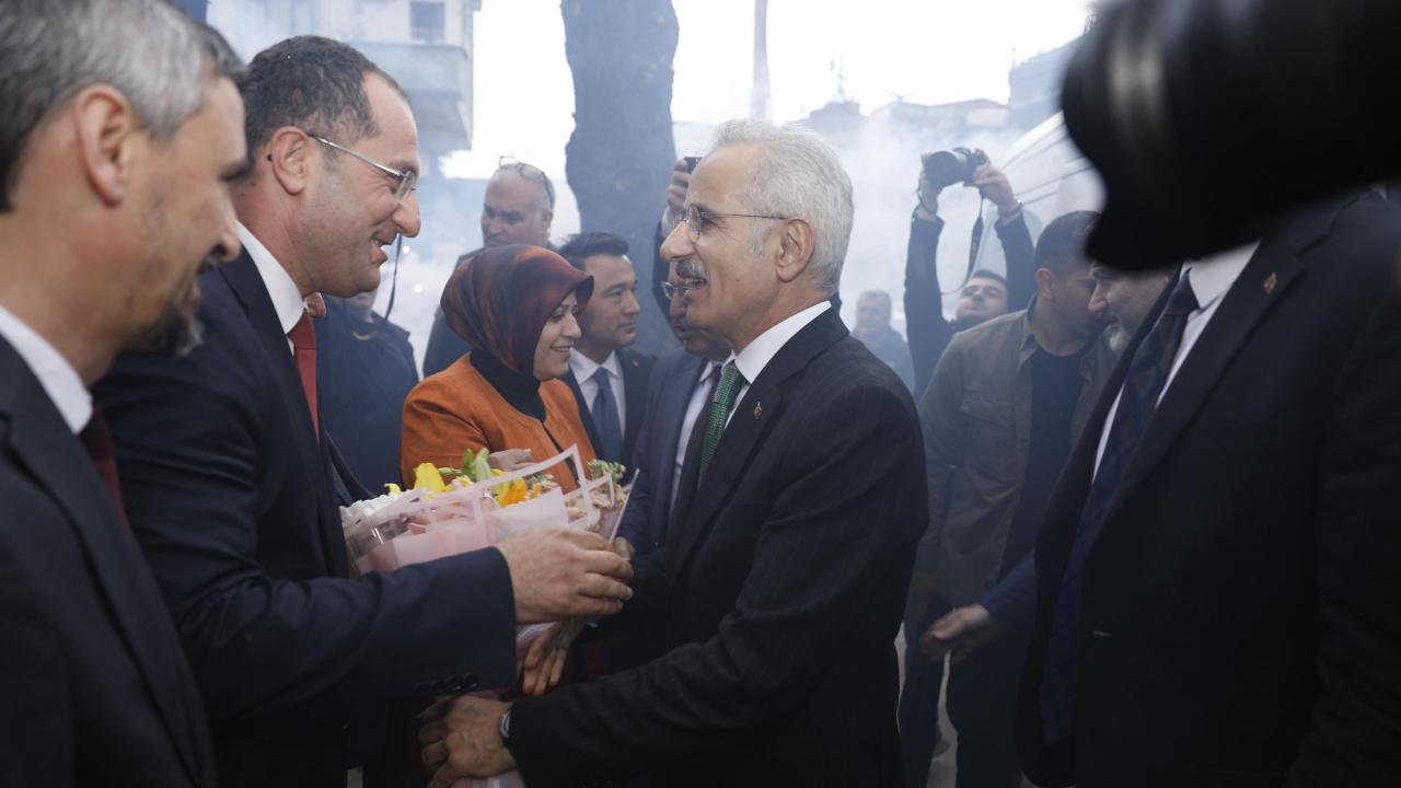 BAŞKAN EKİM: AKÇAABAT'TA YENİ BİR DÖNEM BAŞLIYOR