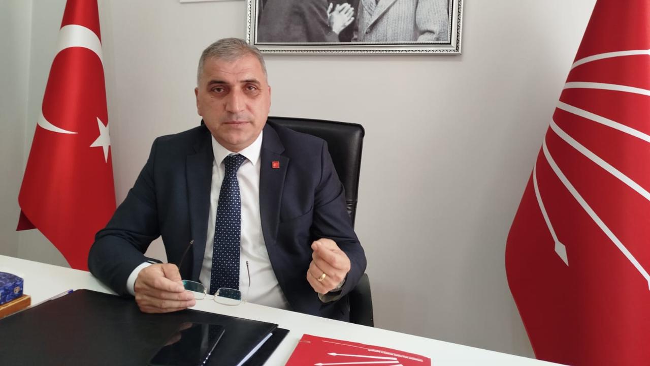 BATMAZ'DAN AK PARTİ ORTAHİSAR'A SERT SÖZLER: STAJYER SİYASETÇİLER!