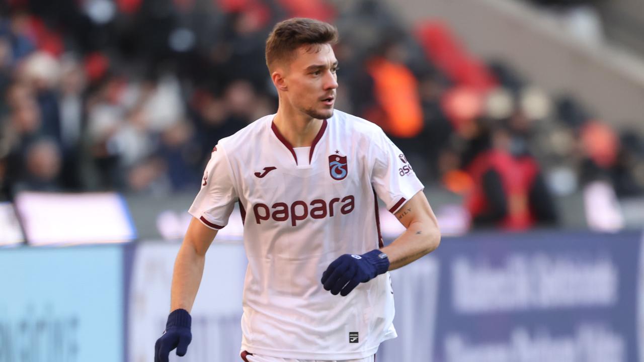 ERNEST MUÇİ RESMEN TRABZONSPOR'DA