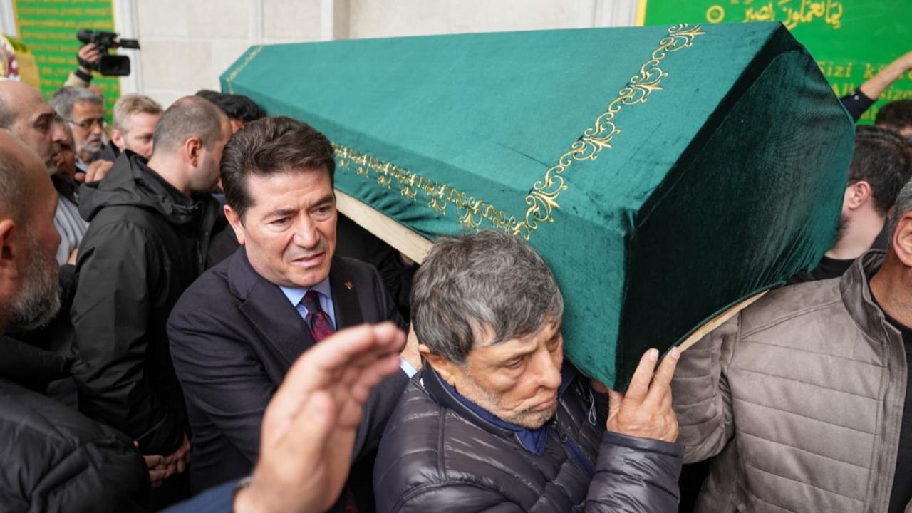 NEVZAT ÖZER DUALARLA UĞURLANDI