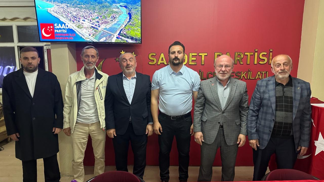 SAADET PARTİSİ ARDEŞEN'DE GÖREV DEĞİŞİMİ