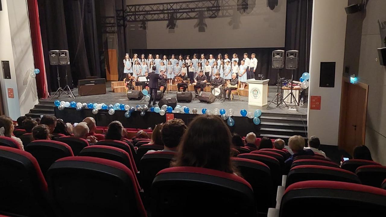 TRT TRABZON TSM ÇOCUK KOROSU’NDAN BEĞENİ TOPLAYAN KONSER