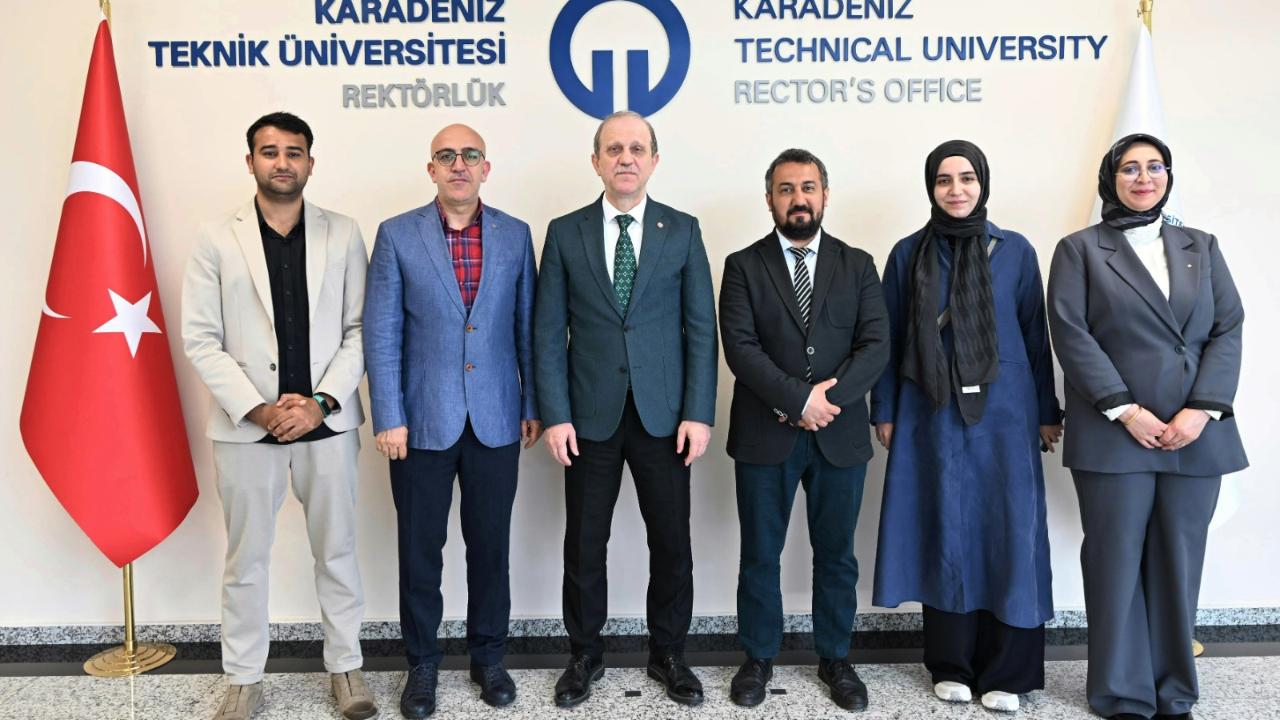 TÜRKİYE MAARİF VAKFI HEYETİNDEN KTÜ’YE ZİYARET