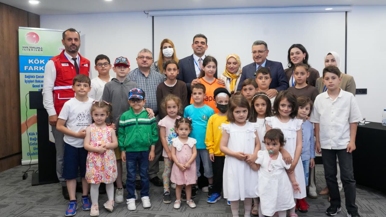 BAŞKAN GENÇ KANSER TEDAVİSİ GÖREN ÇOCUKLARA MORAL VERDİ