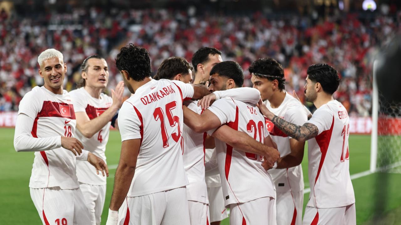 BİZİM ÇOCUKLAR, MAKEDONYA'YA FARK ATTI