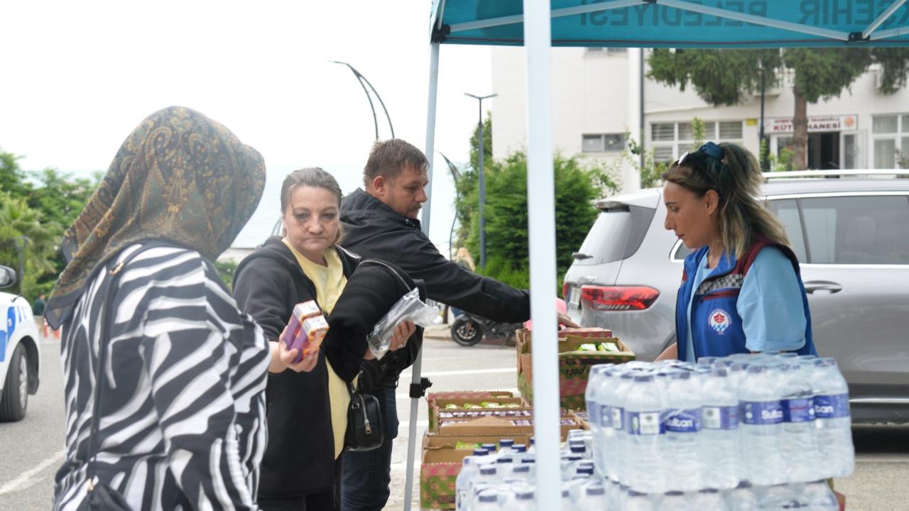 BÜYÜKŞEHİR YKS SÜRECİNDE GÖNÜLLERE DOKUNDU