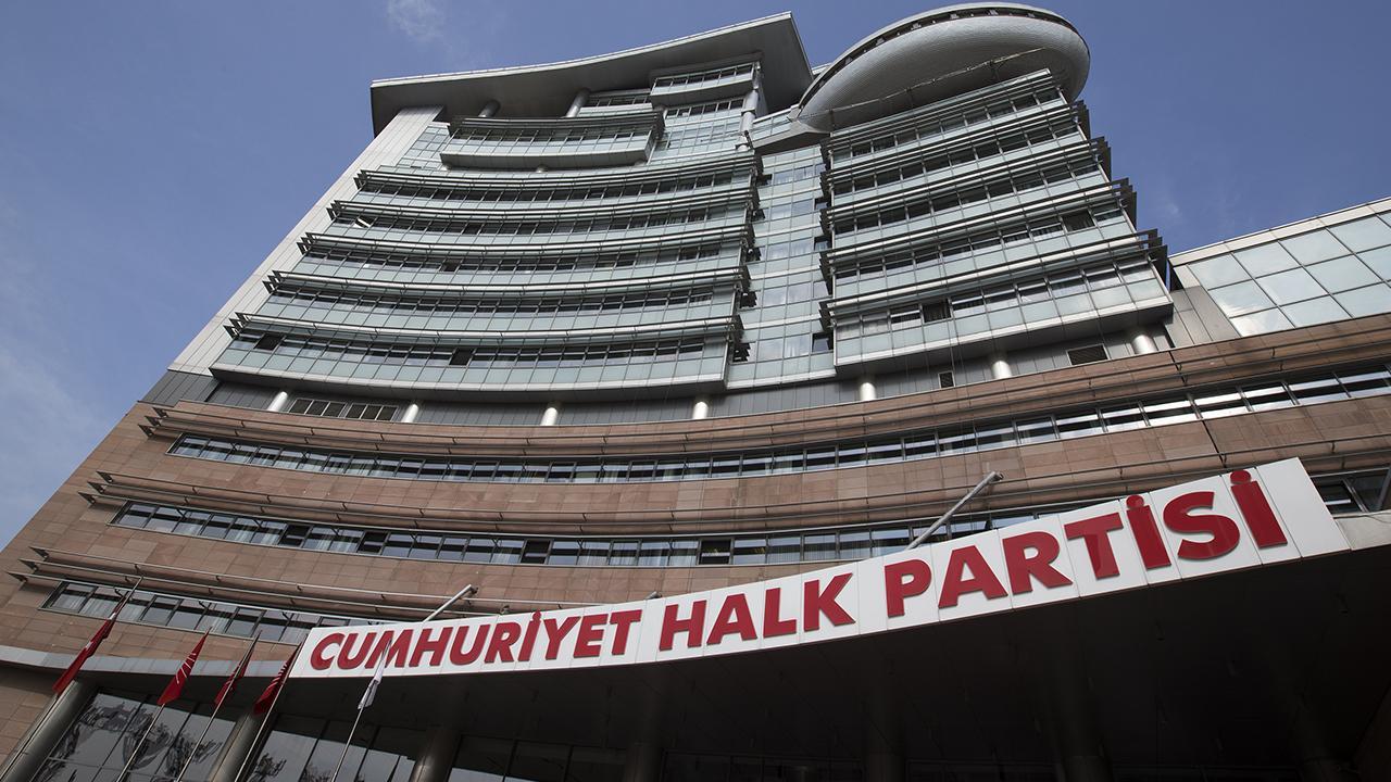 CHP'DE 26 İL BAŞKANI GÖREVDEN ALINDI!