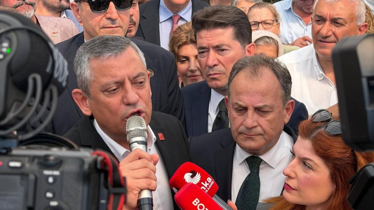 ÖZGÜR ÖZEL: BİZ TARİHİN DOĞRU TARAFINDAYIZ