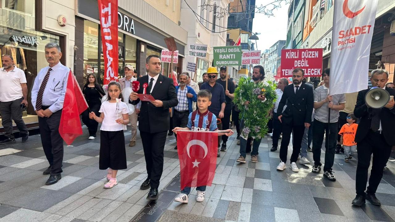SAADET PARTİLİ TURHAN: KARADENİZ'İ ŞİRKETLERİN KAR HIRSINA TESLİM ETMEYECEĞİZ