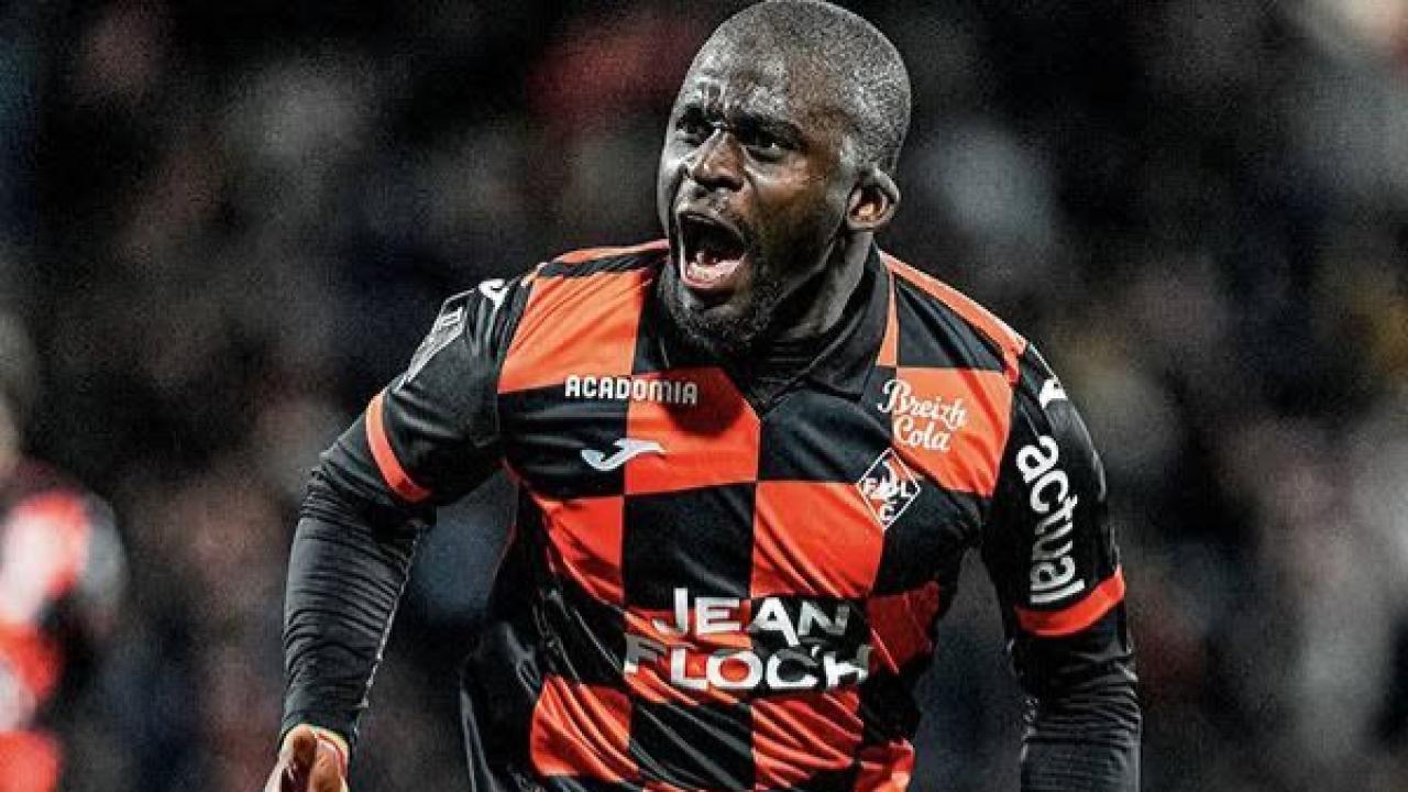 TRABZONSPOR DİENG'DE ISRARCI