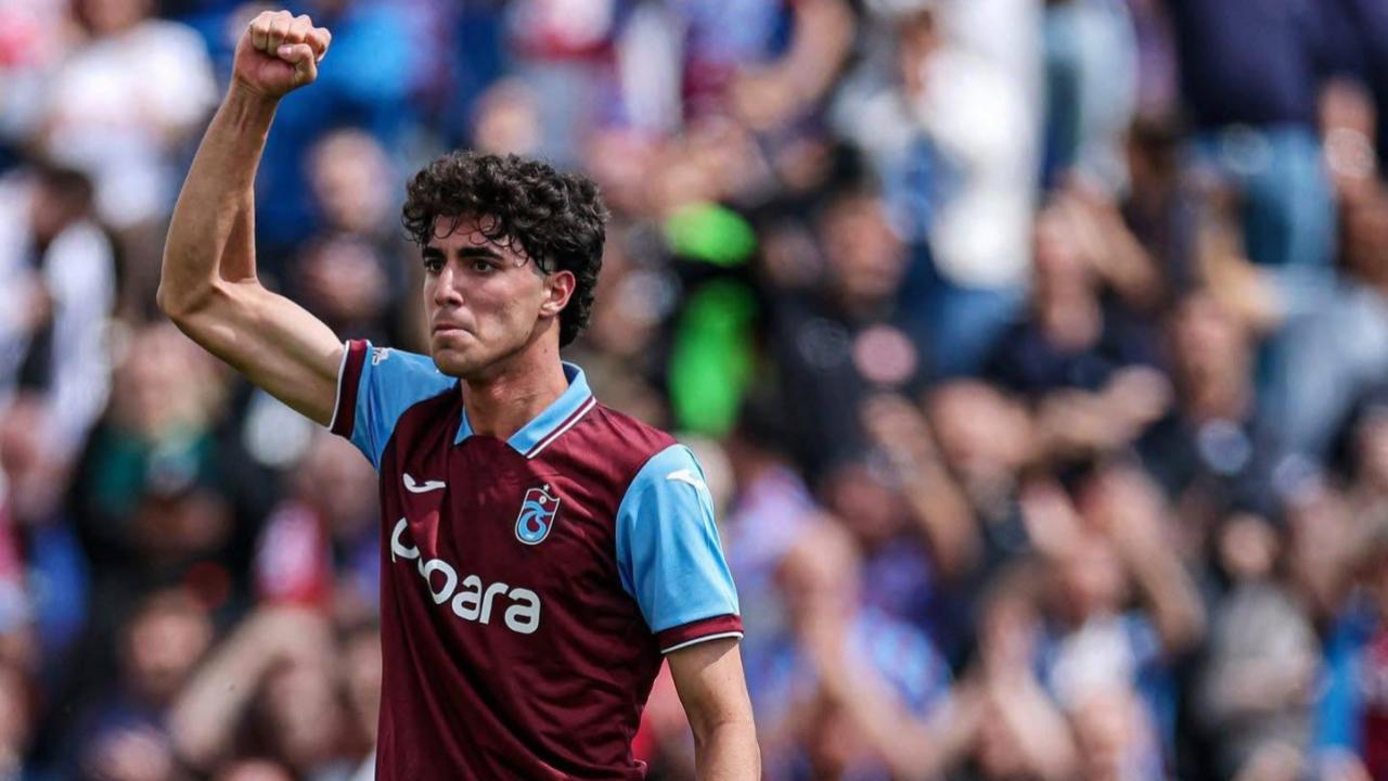 TRABZONSPOR'DA ARDA ÖZTÜRK TARTIŞMASI!