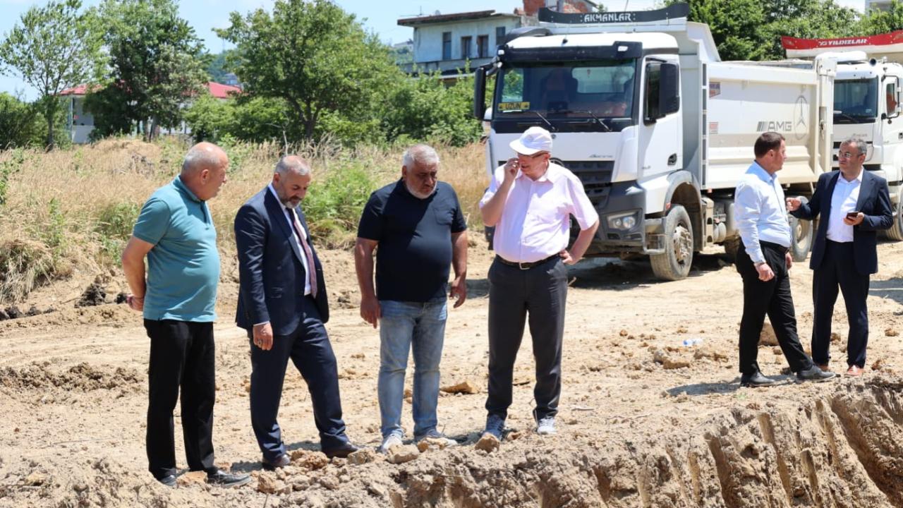 ARSİN'DE 16 DERSLİKLİ İLKOKUL İÇİN ÇALIŞMALAR BAŞLADI