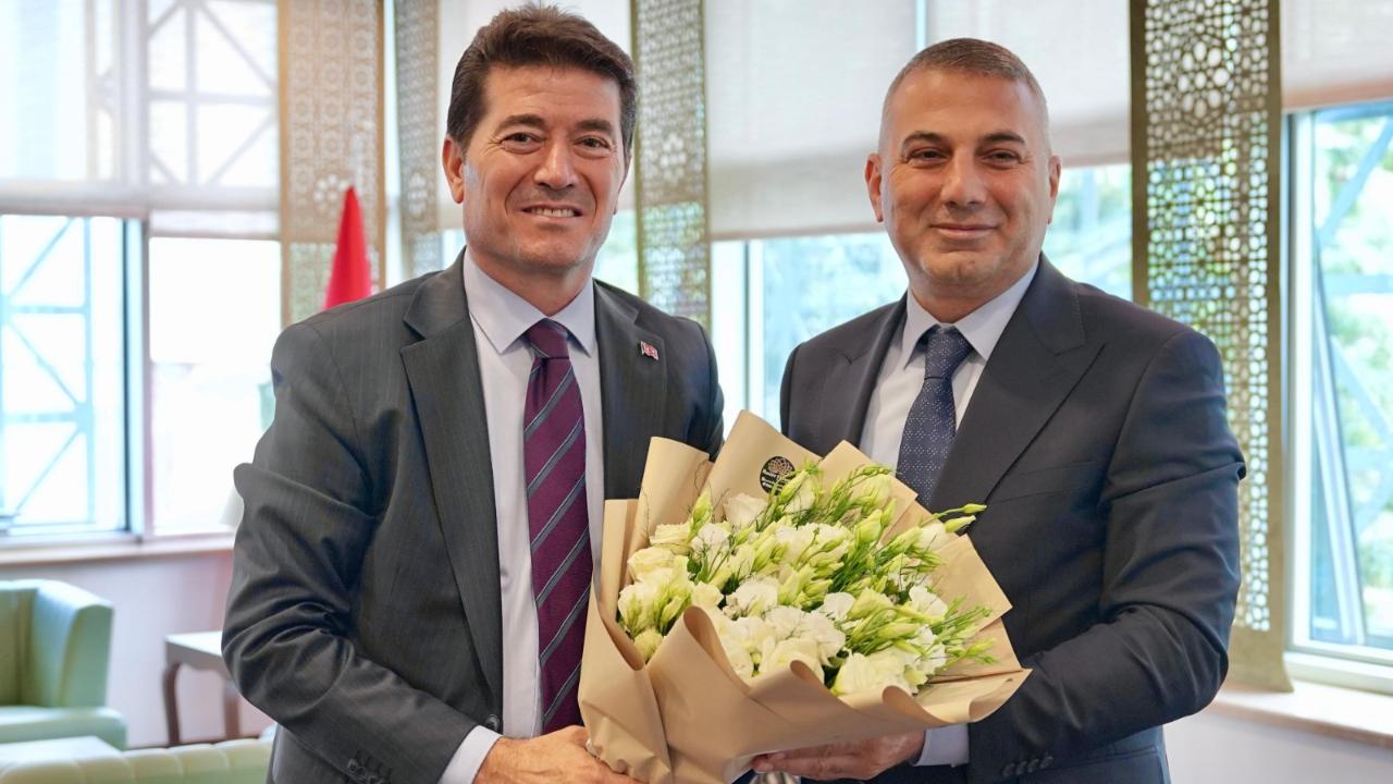 BAŞKAN KAYA, KAYMAKAM KOTAN’A 'HAYIRLI OLSUN' ZİYARETİNDE BULUNDU