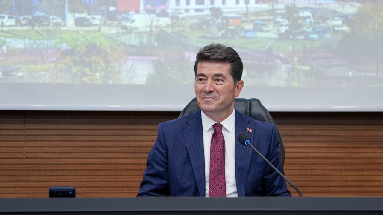 KAYA: ŞEHİRLERİMİZİ VAHŞİ DEPOLAMA ALIŞKANLIĞINDAN KURTARMALIYIZ