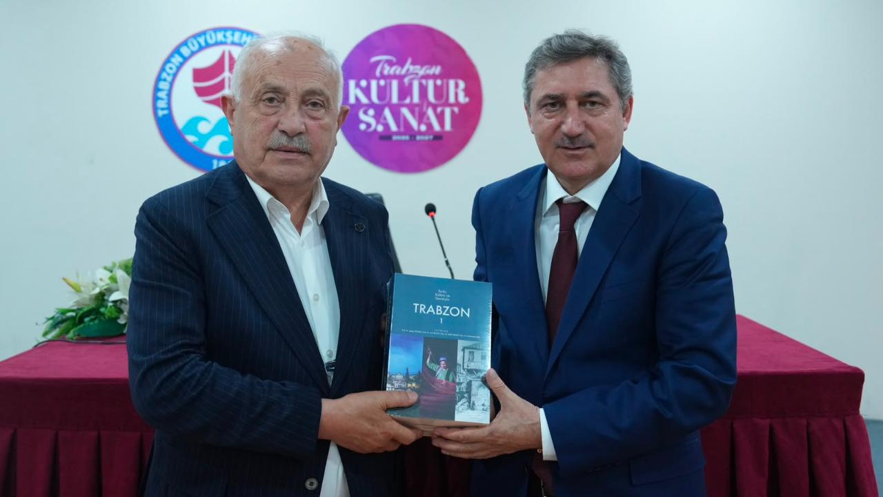 PROF. DR. ÖZTÜRK FETÖ’NÜN DİN İSTİSMARINI ANLATTI