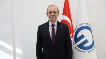 REKTÖR ÇUVALCI: İRADE BİZİM, ZAFER BİZİM