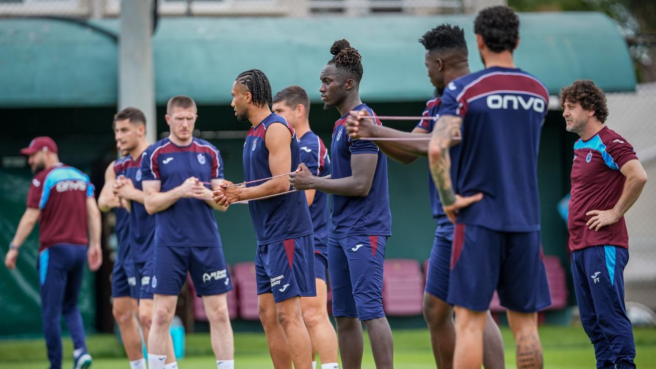 TRABZONSPOR ÇALIŞMALARINA DEVAM ETTİ
